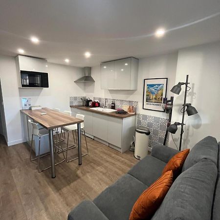 L'Amandier - Joli Appartement T3 Neuf Centre Ville A 2 Pas De La Rotonde Mirabeau Et Des Allees Provencales Aix-en-Provence Esterno foto