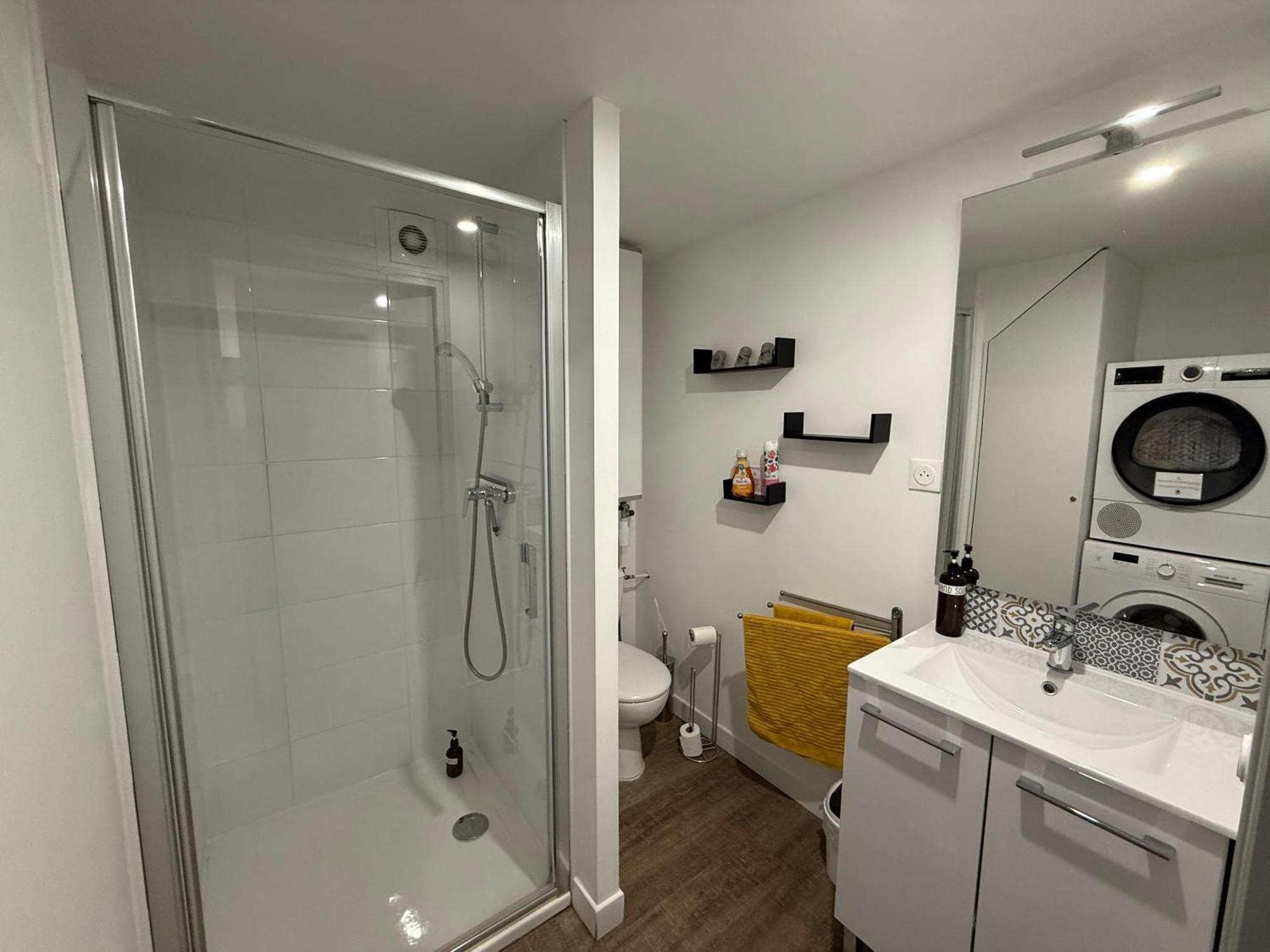 L'Amandier - Joli Appartement T3 Neuf Centre Ville A 2 Pas De La Rotonde Mirabeau Et Des Allees Provencales Aix-en-Provence Esterno foto